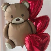Набор воздушных шаров мишка и красные сердечки 10107